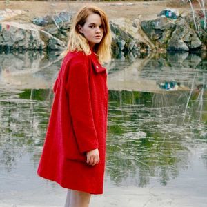 Meet your Posher, Carly